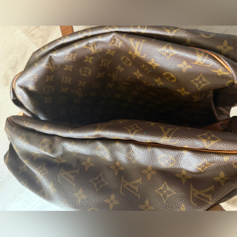 Louis Vuitton Monogram Saumur 43 Canvas Messenger Bag with Tan Leather Trim - Picture 6 of 16